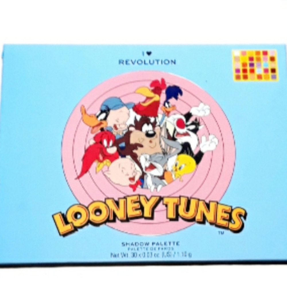 I Heart Revolution Looney Tunes Shadow Palette - 30 Eye Shadow Colors - Picture 2 of 13